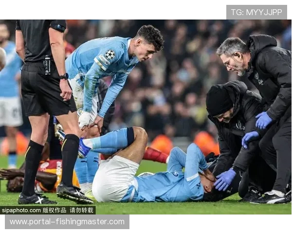 曼城2-0加拉塔萨雷，哈兰德破荒，多库伤退埋隐患